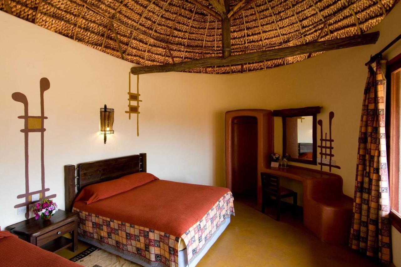 Samburu Sopa Lodge Archers Post Экстерьер фото